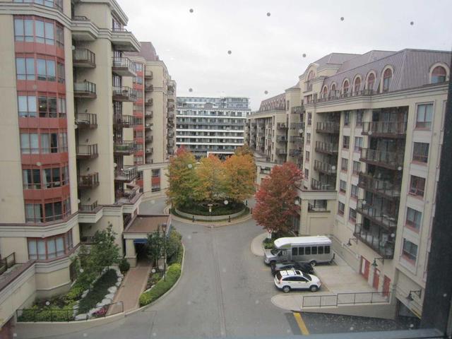 708 - 621 Sheppard Ave E, Condo with 1 bedrooms, 1 bathrooms and 0 parking in Toronto ON | Image 2