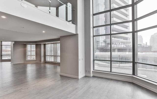 508 - 3 Mcalpine St, Condo with 3 bedrooms, 4 bathrooms and 2 parking in Toronto ON | Image 8