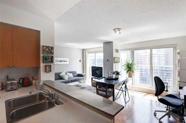 1704 - 230 King St E, Condo with 1 bedrooms, 1 bathrooms and 1 parking in Toronto ON | Image 36