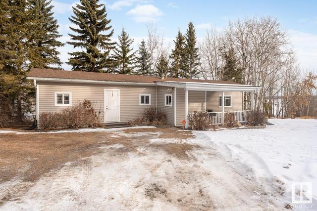 300 - 11121 Twp Rd 595, House detached with 2 bedrooms, 1 bathrooms and null parking in St. Paul County No. 19 AB | Image 10