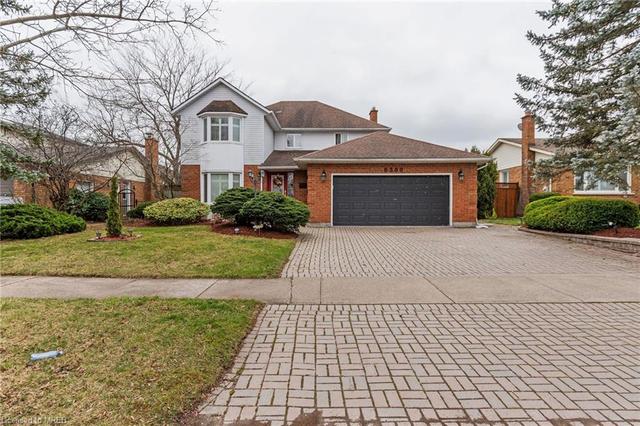 6300 Giovina Drive, House detached with 5 bedrooms, 3 bathrooms and 5 parking in Niagara Falls ON | Image 1