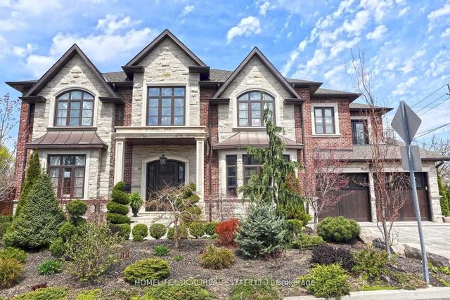 2 Highland Hill, House detached with 4 bedrooms, 5 bathrooms and 6 parking in Toronto ON | Image 12