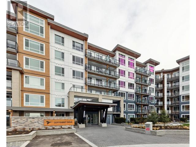 101 - 2499 Rabbit Drive, Condo with 1 bedrooms, 1 bathrooms and 1 parking in Delta BC | Image 2