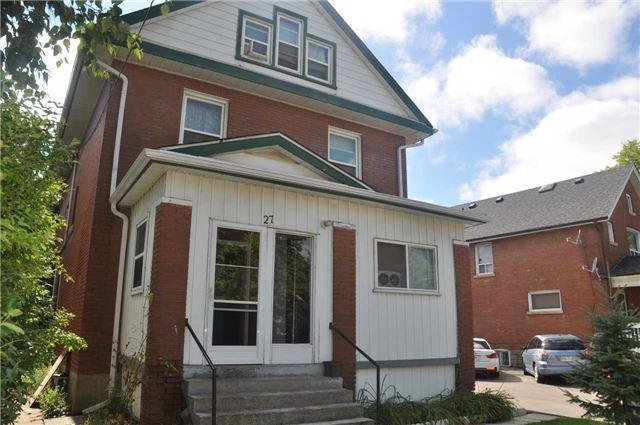 27 Mill St N, House detached with 6 bedrooms, 6 bathrooms and 8 parking in Brampton ON | Image 2