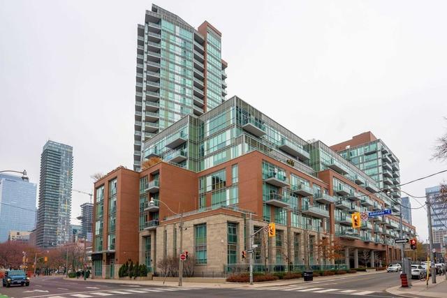 s711 - 112 George St, Condo with 1 bedrooms, 1 bathrooms and 1 parking in Toronto ON | Image 1