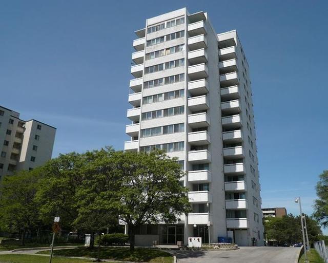 204 - 2345 Confederation Pkwy, Condo with 3 bedrooms, 2 bathrooms and 2 parking in Mississauga ON | Image 1