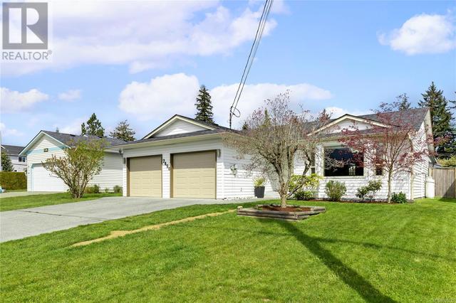 2490 Nadely Cres, House detached with 3 bedrooms, 2 bathrooms and 2 parking in Nanaimo BC | Card Image