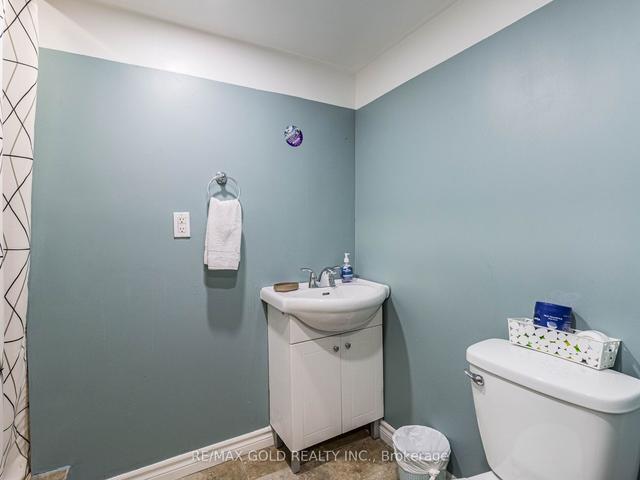 124 Kenwood Dr, Townhouse with 3 bedrooms, 3 bathrooms and 2 parking in Brampton ON | Image 15