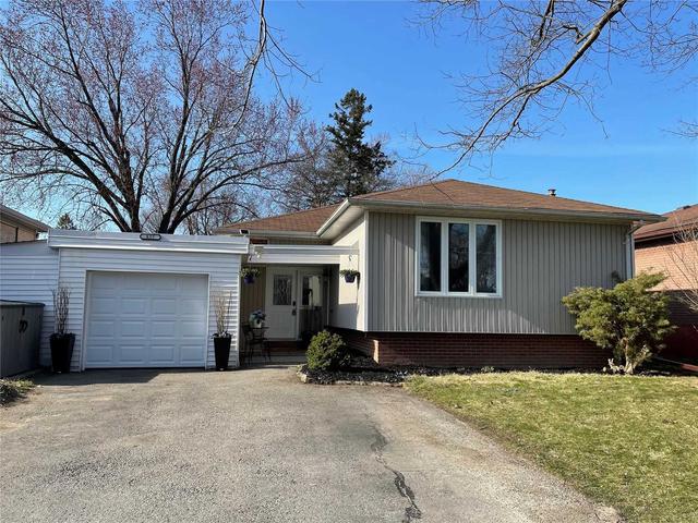 837 Naroch Blvd, House detached with 4 bedrooms, 3 bathrooms and 5 parking in Pickering ON | Image 17