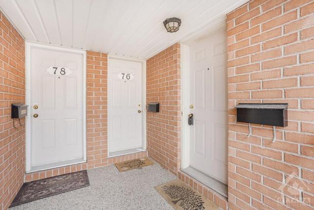 74 Lakepointe Drive, House attached with 2 bedrooms, 3 bathrooms and 1 parking in Ottawa ON | Image 3