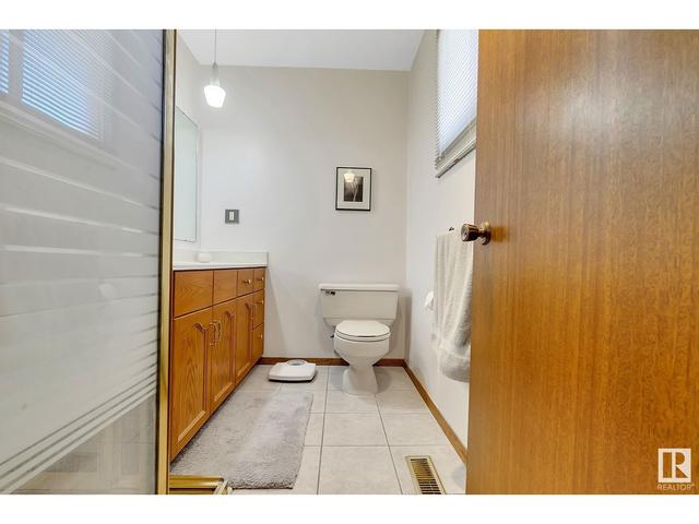 2a Westbrook Dr Nw, House detached with 4 bedrooms, 2 bathrooms and null parking in Edmonton AB | Image 26