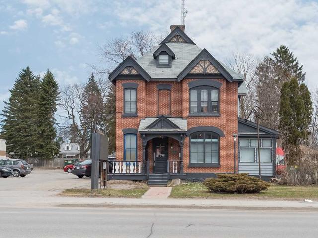 169 Bayfield St, House detached with 6 bedrooms, 3 bathrooms and 17 parking in Barrie ON | Image 1