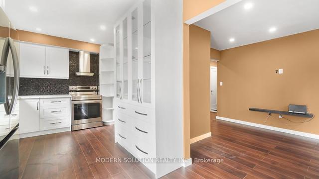 4064 Teakwood Dr, House detached with 3 bedrooms, 3 bathrooms and 3 parking in Mississauga ON | Image 34