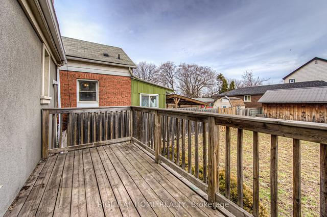 750 Burgess Ave, House detached with 3 bedrooms, 1 bathrooms and 3 parking in Hamilton ON | Image 9