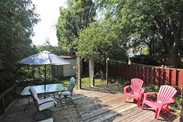 123 Capreol Crt, House semidetached with 3 bedrooms, 2 bathrooms and 4 parking in Oshawa ON | Image 13
