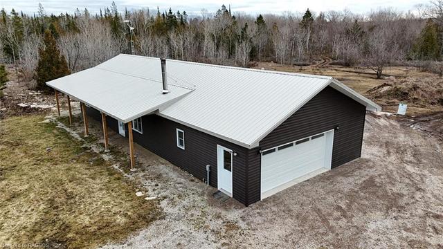 288 Cape Chin South Road, House detached with 3 bedrooms, 2 bathrooms and 8 parking in Northern Bruce Peninsula ON | Image 10