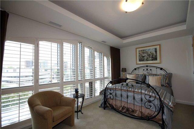 508 - 3 Mcalpine St, Condo with 3 bedrooms, 4 bathrooms and 2 parking in Toronto ON | Image 14