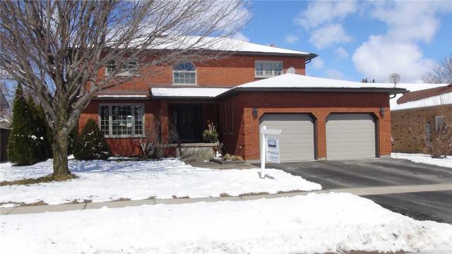 43 Archer Cres, House detached with 4 bedrooms, 3 bathrooms and 4 parking in Springwater ON | Image 1