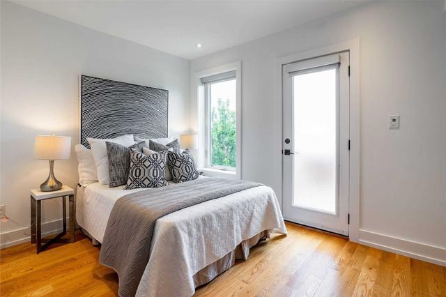 upper - 20 St Annes Rd, House semidetached with 3 bedrooms, 2 bathrooms and 1 parking in Toronto ON | Image 6