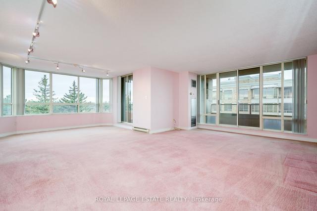 514 - 215 The Donway W, Condo with 2 bedrooms, 2 bathrooms and 1 parking in Toronto ON | Image 12