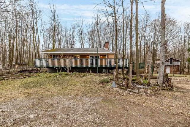 10 Moonstone Cres, House detached with 3 bedrooms, 1 bathrooms and 12 parking in Oro Medonte ON | Image 12