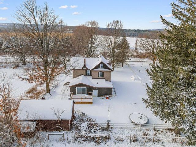 3717 Line 8 North, Home with 3 bedrooms, 2 bathrooms and 6 parking in Oro Medonte ON | Image 19
