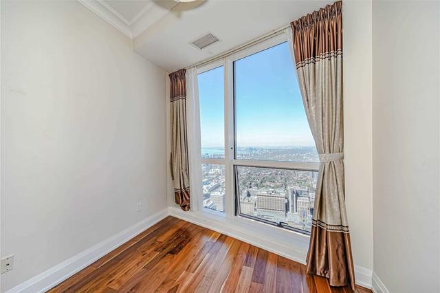 7712 - 388 Yonge St, Condo with 2 bedrooms, 2 bathrooms and 1 parking in Toronto ON | Image 27