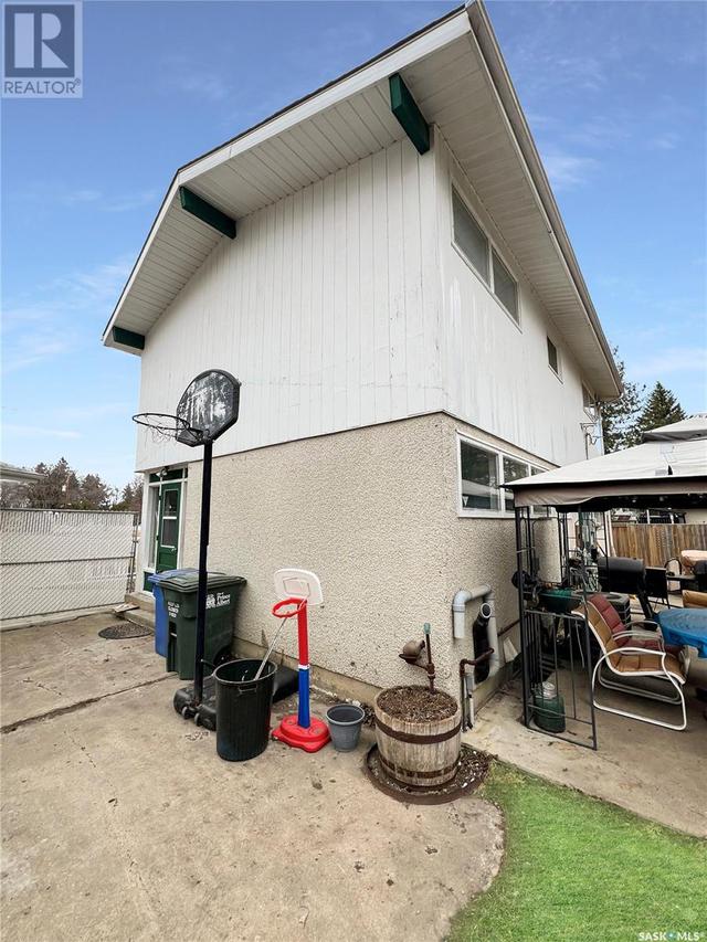 641 Eastwood Street, House detached with 5 bedrooms, 2 bathrooms and null parking in Prince Albert SK | Image 40