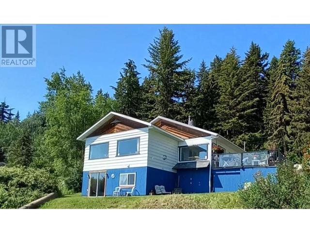 2648 Norwood Road, House detached with 3 bedrooms, 2 bathrooms and null parking in Cariboo B BC | Image 1