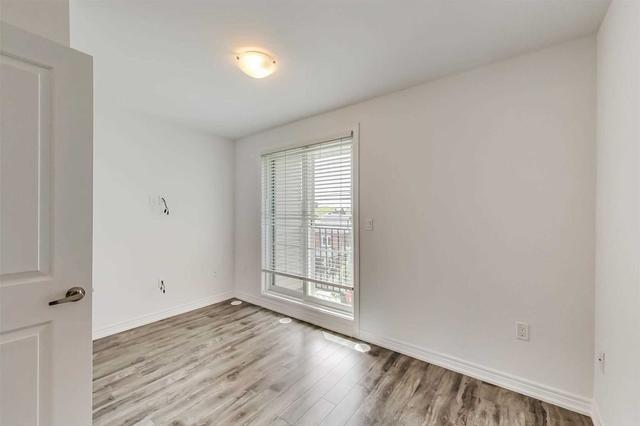 214 - 370 Hopewell Ave, Townhouse with 2 bedrooms, 2 bathrooms and 1 parking in Toronto ON | Image 2