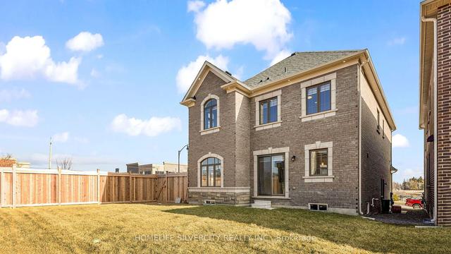 37 Jura Cres, House detached with 5 bedrooms, 4 bathrooms and 6 parking in Brampton ON | Image 20