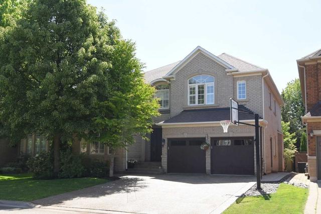 1210 Lindenrock Dr, House detached with 4 bedrooms, 4 bathrooms and 5 parking in Oakville ON | Image 1