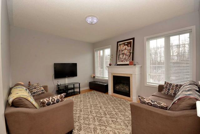 56 Haviland Circ, House detached with 4 bedrooms, 4 bathrooms and 6 parking in Brampton ON | Image 7