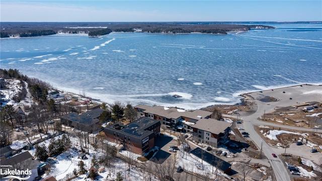 302 - 200 Beaconview Drive, House attached with 1 bedrooms, 1 bathrooms and 1 parking in Parry Sound ON | Image 1