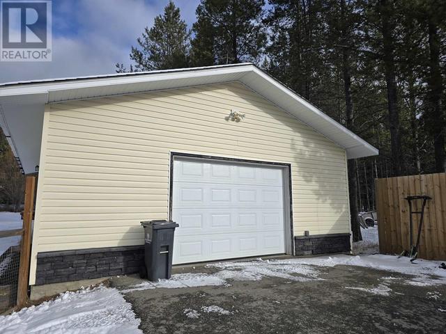 820 Beaven Crescent, House other with 3 bedrooms, 2 bathrooms and null parking in Valemount BC | Image 23