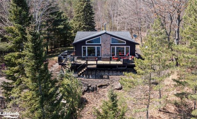 1215 Ronville Road, House detached with 6 bedrooms, 3 bathrooms and 8 parking in Lake of Bays ON | Image 42