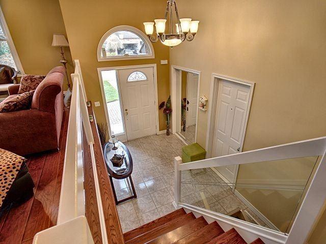 865 Sorge Cres, House detached with 3 bedrooms, 3 bathrooms and 6 parking in LaSalle ON | Image 2