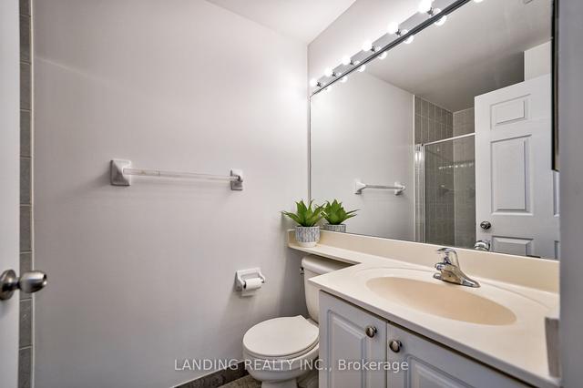501 - 8 Hillcrest Ave, Condo with 2 bedrooms, 2 bathrooms and 1 parking in Toronto ON | Image 26