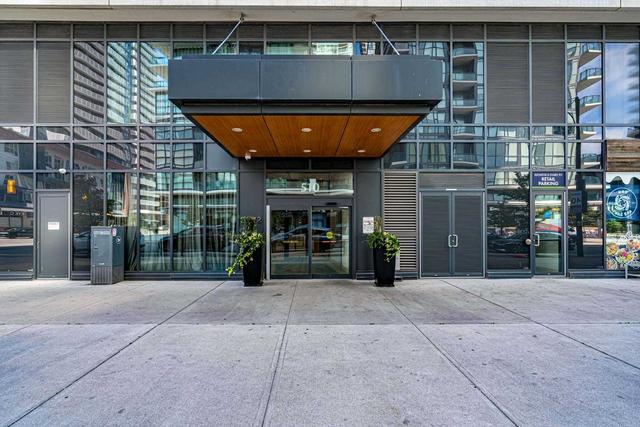3205 - 510 Curran Pl, Condo with 1 bedrooms, 1 bathrooms and 2 parking in Mississauga ON | Image 1