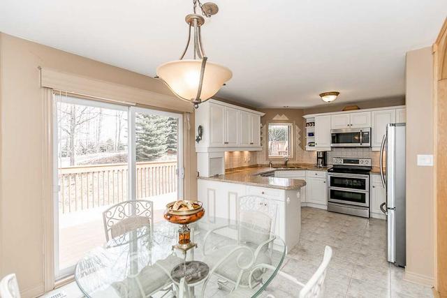 67 Sunset Blvd, Condo with 2 bedrooms, 4 bathrooms and 3 parking in New Tecumseth ON | Image 5