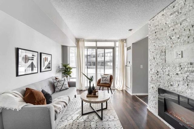 604 - 38 Joe Shuster Way, Condo with 2 bedrooms, 2 bathrooms and 1 parking in Toronto ON | Image 13