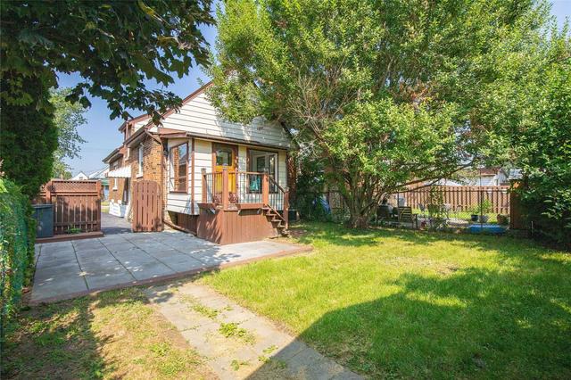 39 Garside Ave S, House detached with 3 bedrooms, 3 bathrooms and 3 parking in Hamilton ON | Image 32