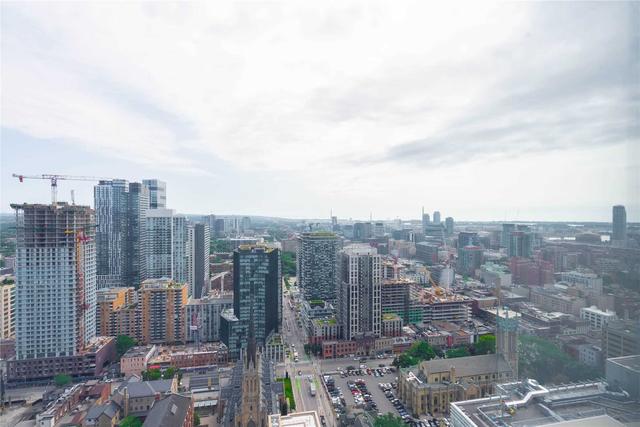 4002 - 210 Victoria St, Condo with 0 bedrooms, 1 bathrooms and 0 parking in Toronto ON | Image 11