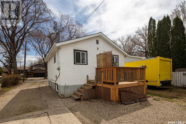 2120 Herman Avenue, House detached with 3 bedrooms, 2 bathrooms and null parking in Saskatoon SK | Image 29
