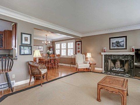 673 Holt Dr, House detached with 3 bedrooms, 3 bathrooms and 6 parking in Burlington ON | Image 4