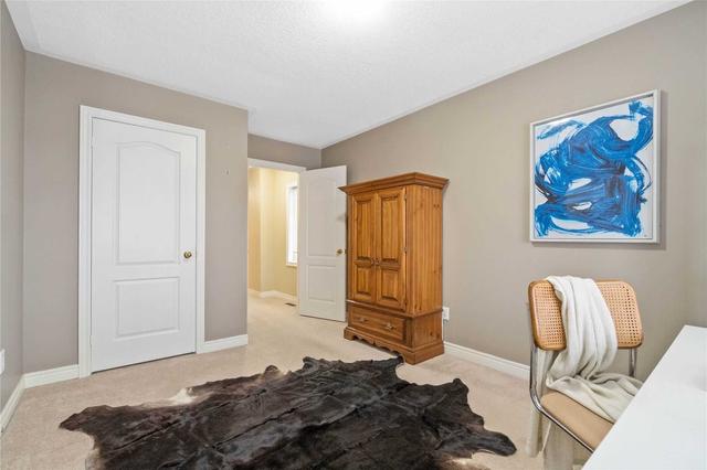 26 Cedarcrest Cres, House attached with 3 bedrooms, 3 bathrooms and 3 parking in Richmond Hill ON | Image 22
