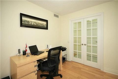 1008 - 8 Mckee Ave, Condo with 2 bedrooms, 2 bathrooms and 1 parking in Toronto ON | Image 4