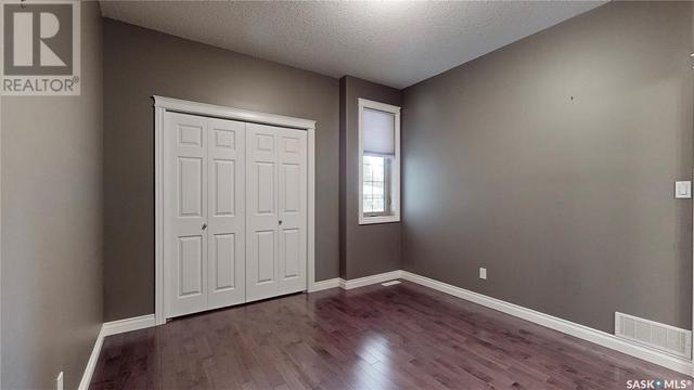 64 Stapleford Crescent, House semidetached with 3 bedrooms, 3 bathrooms and null parking in Regina SK | Image 27