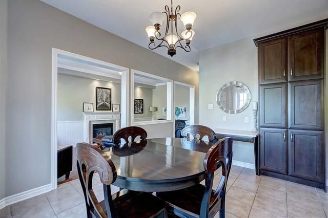2 Springwood Crt, House detached with 4 bedrooms, 3 bathrooms and 4 parking in Barrie ON | Image 5