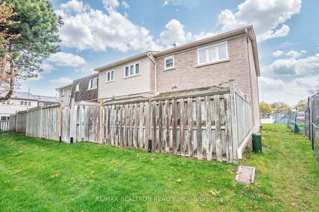 83 - 580 Eyer Dr E, Townhouse with 3 bedrooms, 3 bathrooms and 2 parking in Pickering ON | Image 26